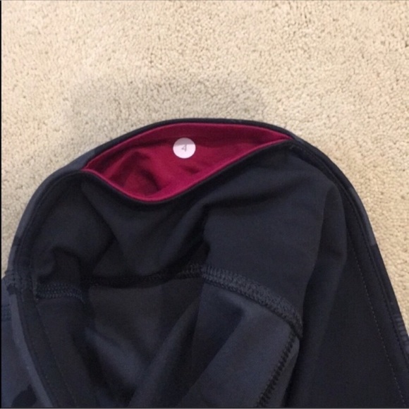 Lululemon leggings - Picture 4 of 4